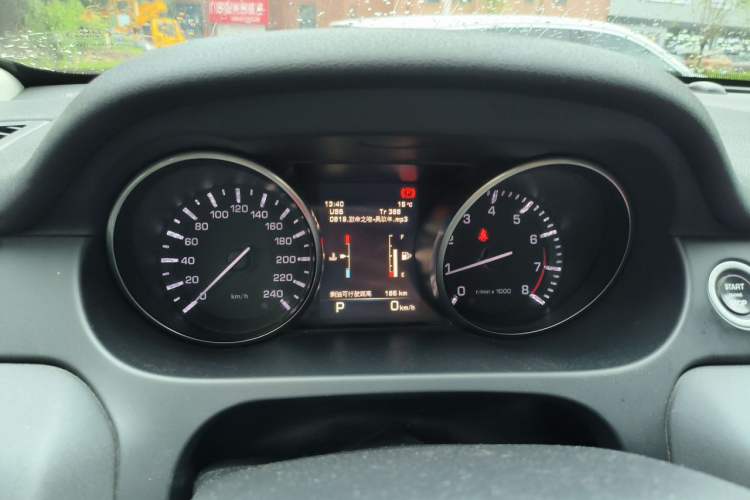 Used Land Rover Discovery Sport 2016 2.0T HSE Instrument Cluster