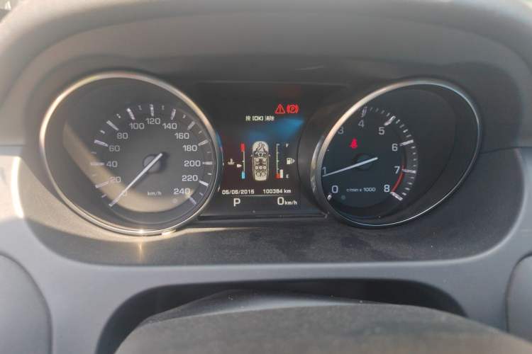 Used Land Rover Discovery Sport 2016 2.0T HSE Instrument Cluster