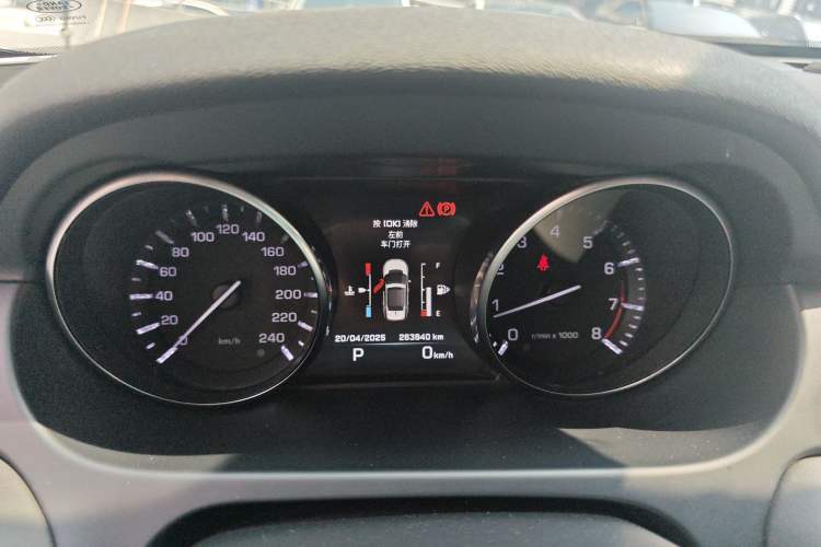 Used Land Rover Discovery Sport 2016 2.0T S Instrument Cluster