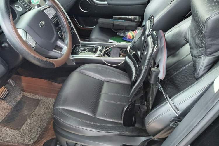 Used Land Rover Discovery Sport 2016 2.0T HSE Left Front Seat
