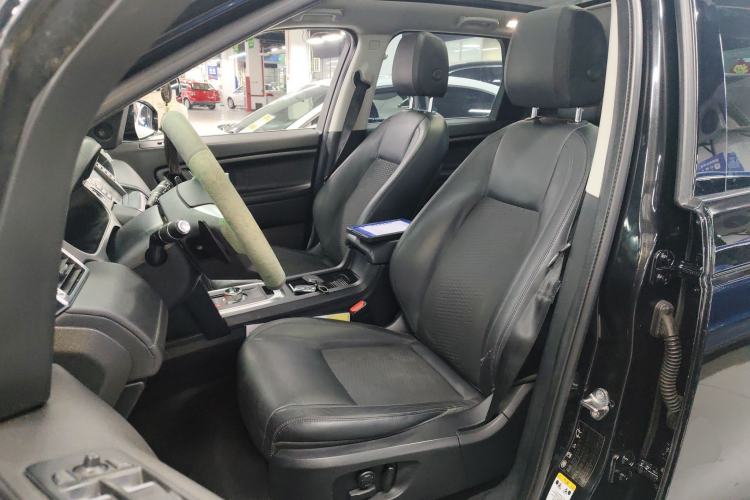 Used Land Rover Discovery Sport 2016 2.0T S Left Front Seat