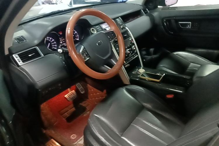 Used Land Rover Discovery Sport 2016 2.0T HSE Left Front Seat