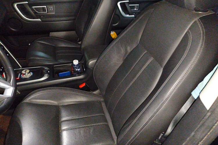 Used Land Rover Discovery Sport 2016 2.0T HSE Left Front Seat