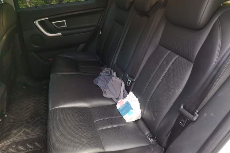 Used Land Rover Discovery Sport 2016 2.0T SE Left Rear Seat