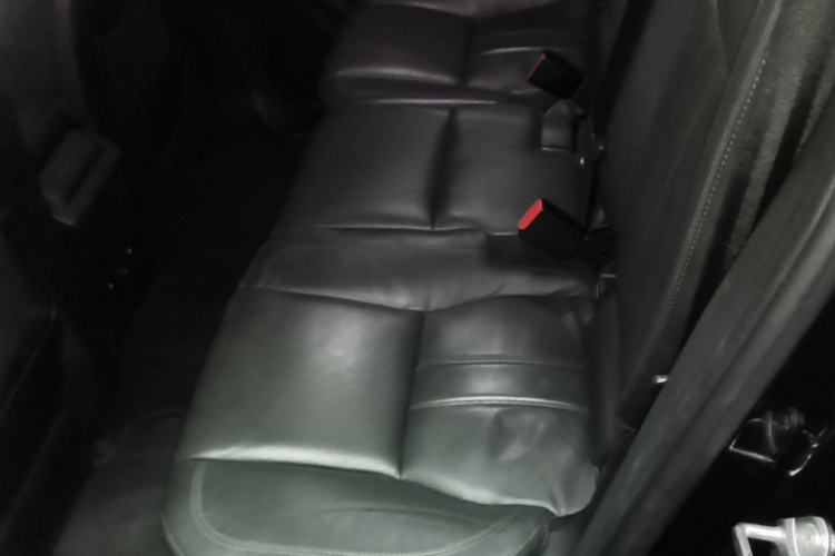 Used Land Rover Discovery Sport 2016 2.0T HSE Left Rear Seat