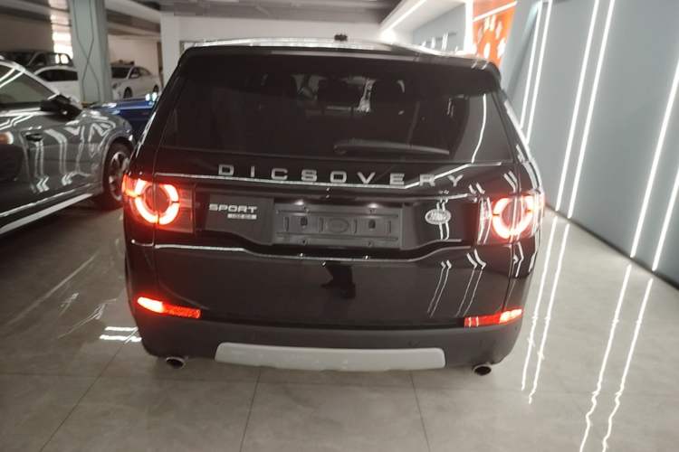 Used Land Rover Discovery Sport 2016 2.0T HSE Rear