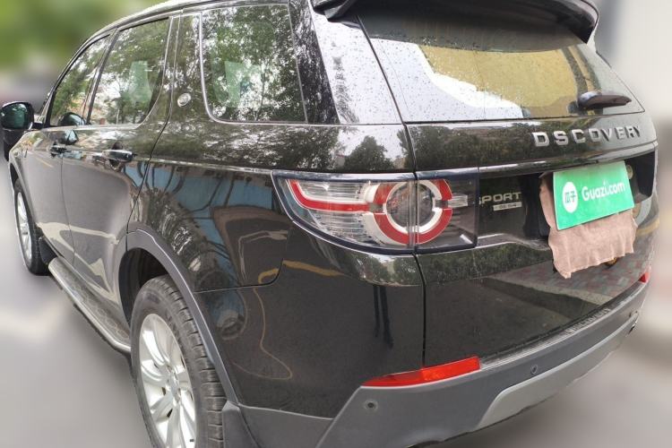 Used Land Rover Discovery Sport 2016 2.0T SE Rear Left 45 Deg