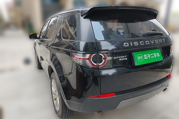 Used Land Rover Discovery Sport 2016 2.0T SE Rear Left 45 Deg