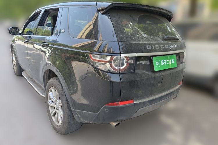 Used Land Rover Discovery Sport 2016 2.0T SE Rear Left 45 Deg