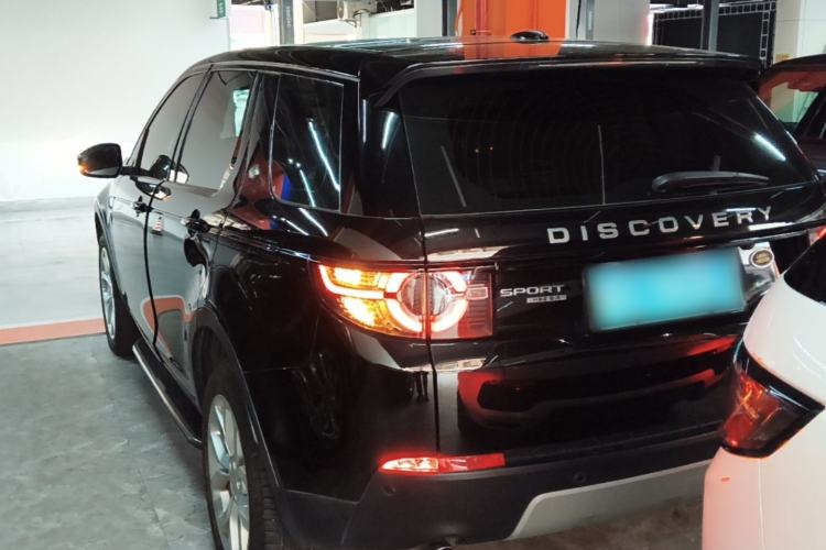 Used Land Rover Discovery Sport 2016 2.0T HSE Rear Left 45 Deg