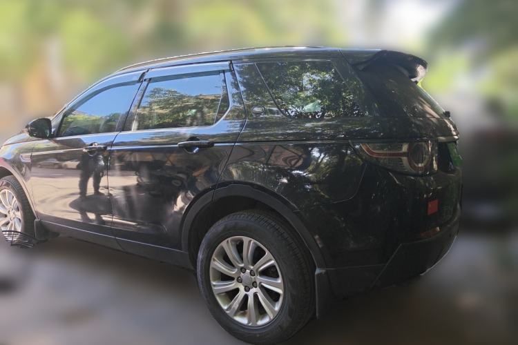 Used Land Rover Discovery Sport 2016 2.0T SE Rear Left 45 Deg