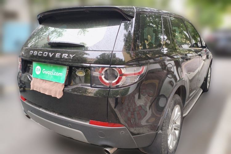 Used Land Rover Discovery Sport 2016 2.0T SE Rear Right 45 Deg
