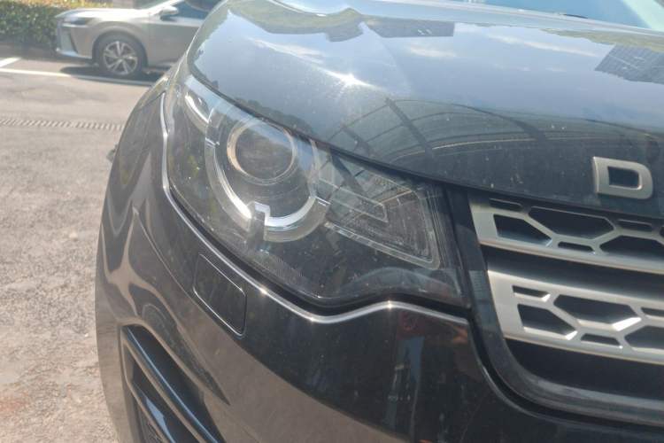 Used Land Rover Discovery Sport 2016 2.0T HSE Right Front Headlight