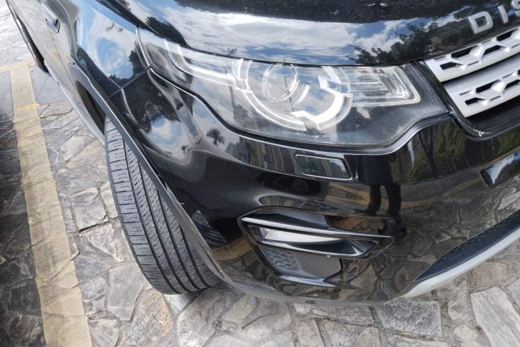 Used Land Rover Discovery Sport 2016 2.0T HSE Right Front Headlight