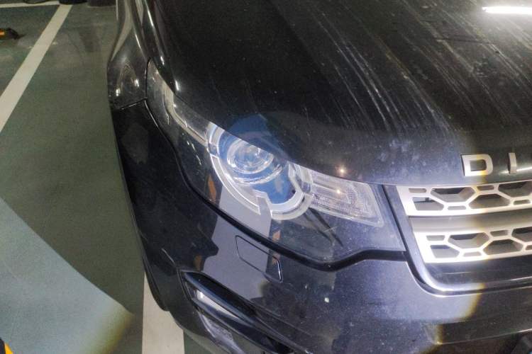 Used Land Rover Discovery Sport 2016 2.0T HSE Right Front Headlight