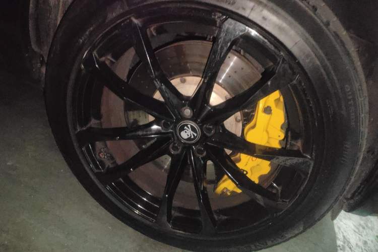Used Land Rover Discovery Sport 2016 2.0T S Right Front Wheel Hub
