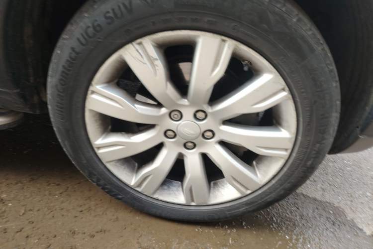 Used Land Rover Discovery Sport 2016 2.0T HSE LUXURY Right Front Wheel Hub