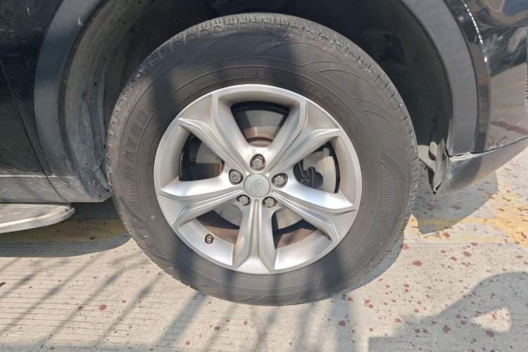 Used Land Rover Discovery Sport 2016 2.0T S Right Front Wheel Hub