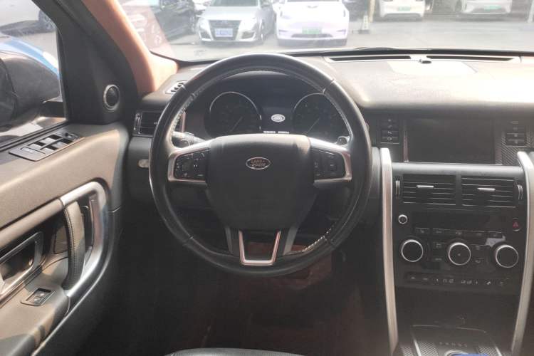 Used Land Rover Discovery Sport 2016 2.0T HSE Steering Wheel