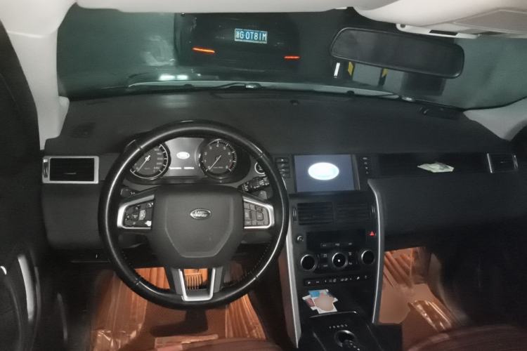 Used Land Rover Discovery Sport 2016 2.0T SE Steering Wheel