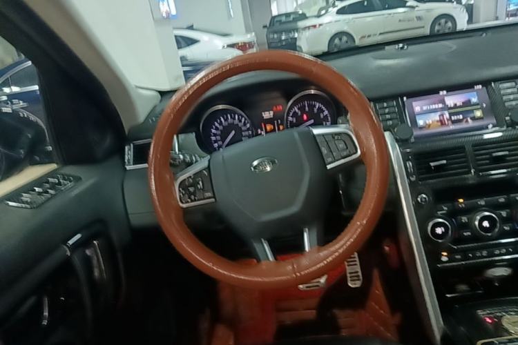 Used Land Rover Discovery Sport 2016 2.0T HSE Steering Wheel
