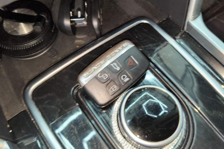 Used Land Rover Discovery Sport 2016 2.0T HSE Vehicle Key