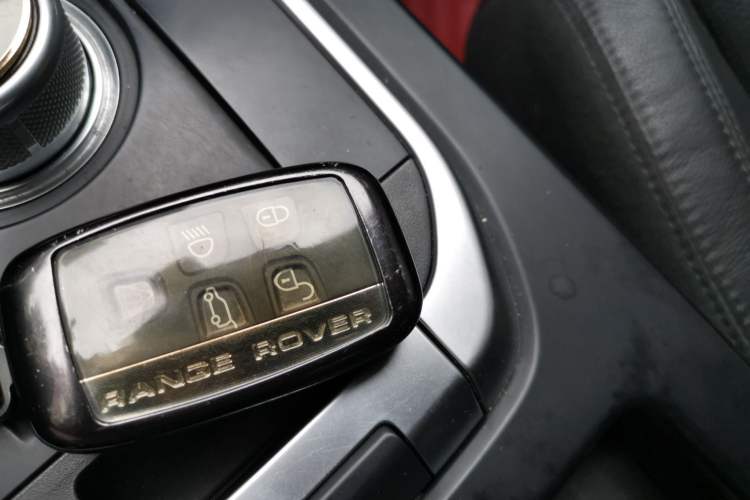 Used Land Rover Discovery Sport 2016 2.0T SE Vehicle Key