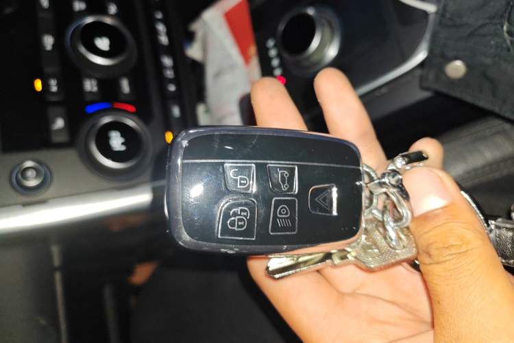 Used Land Rover Discovery Sport 2016 2.0T HSE Vehicle Key