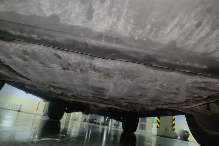 Used Land Rover Discovery Sport 2016 2.0T SE Chassis Front