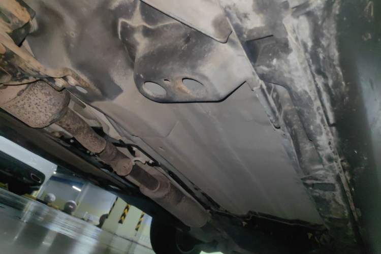Used Land Rover Discovery Sport 2016 2.0T SE Chassis Front Left