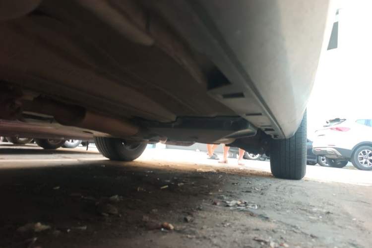 Used Land Rover Discovery Sport 2016 2.0T SE Chassis Front Left
