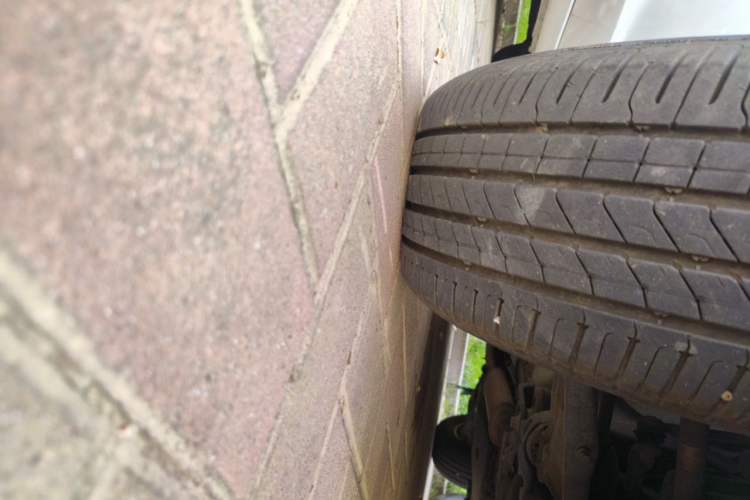 Used Land Rover Discovery Sport 2016 2.0T S Chassis Front Right