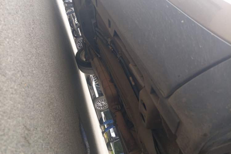 Used Land Rover Discovery Sport 2016 2.0T HSE Chassis Front Right