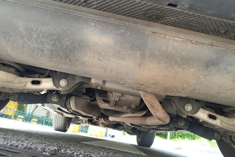 Used Land Rover Discovery Sport 2016 2.0T SE Chassis Rear