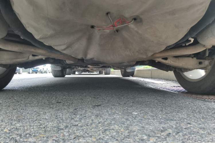 Used Land Rover Discovery Sport 2016 2.0T HSE Chassis Rear