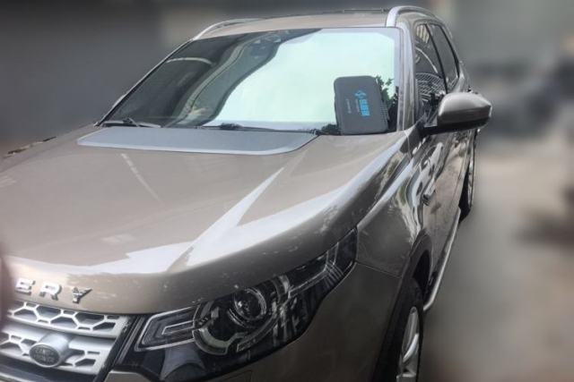 Land Rover Discovery Sport 2016 2.0T HSE LUXURY مستعملة