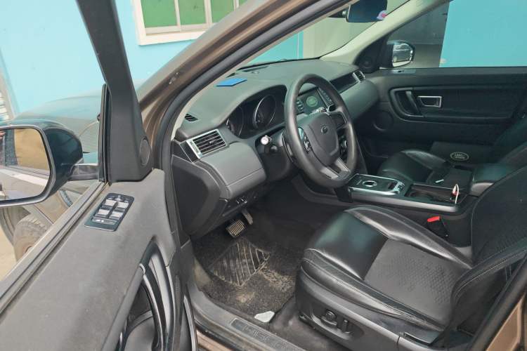 Used Land Rover Discovery Sport 2016 2.0T S Driver Seat