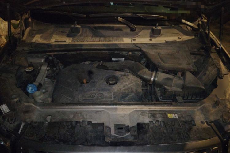 Used Land Rover Discovery Sport 2016 2.0T SE Engine Bay