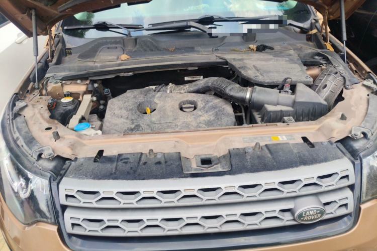 Used Land Rover Discovery Sport 2016 2.0T S Engine Bay