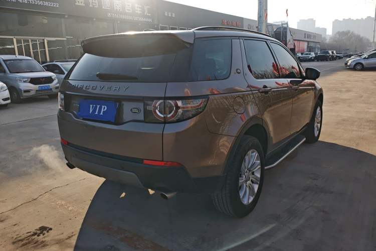 Used Land Rover Discovery Sport 2016 2.0T SE Exterior 5