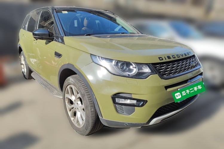 Used Land Rover Discovery Sport 2016 2.0T HSE Front Right 45 Deg