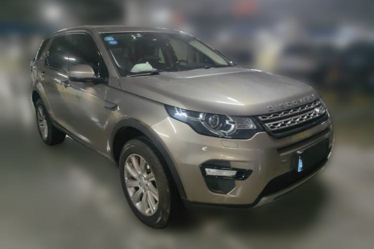 Used Land Rover Discovery Sport 2016 2.0T SE Front Right 45 Deg