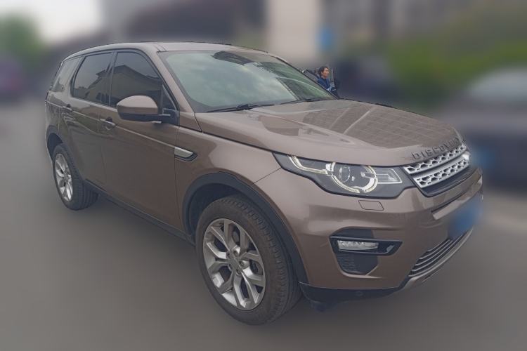 Used Land Rover Discovery Sport 2016 2.0T HSE Front Right 45 Deg