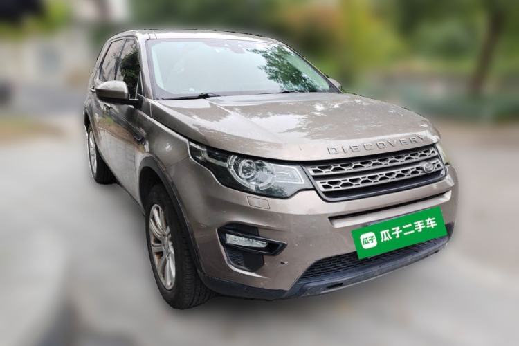 Used Land Rover Discovery Sport 2016 2.0T SE Front Right 45 Deg