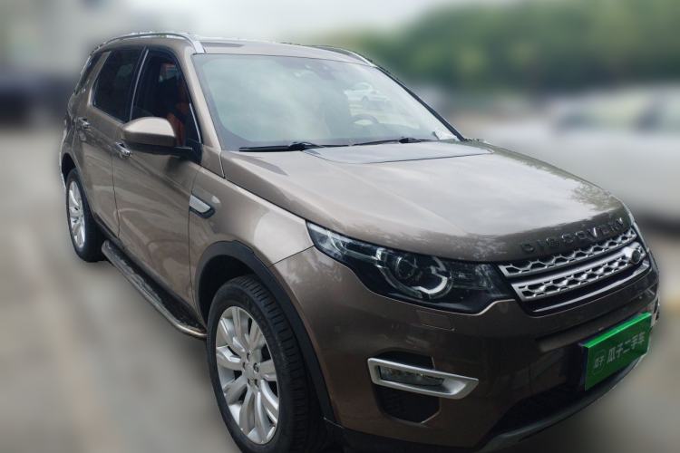 Used Land Rover Discovery Sport 2016 2.0T HSE LUXURY Front Right 45 Deg