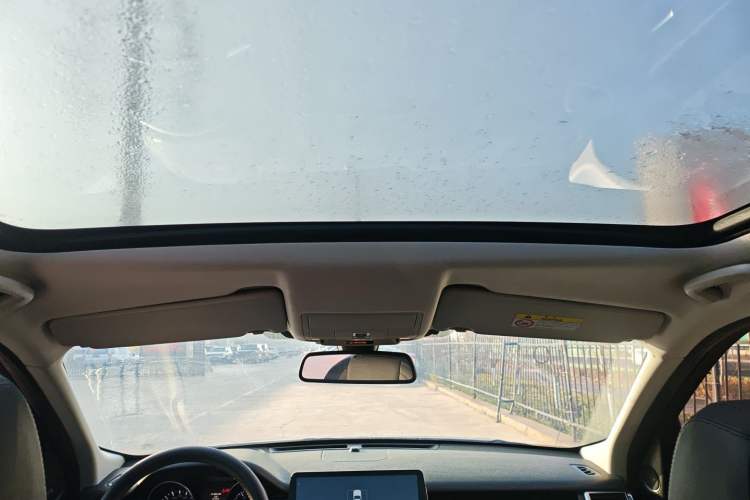 Used Land Rover Discovery Sport 2016 2.0T SE Headliner