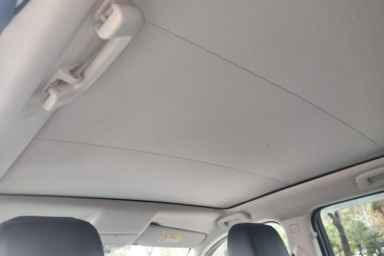 Used Land Rover Discovery Sport 2016 2.0T SE Headliner