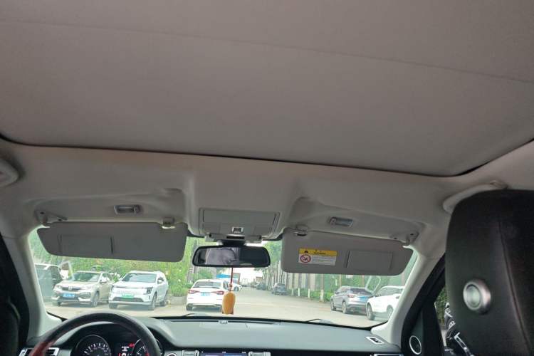 Used Land Rover Discovery Sport 2016 2.0T SE Headliner