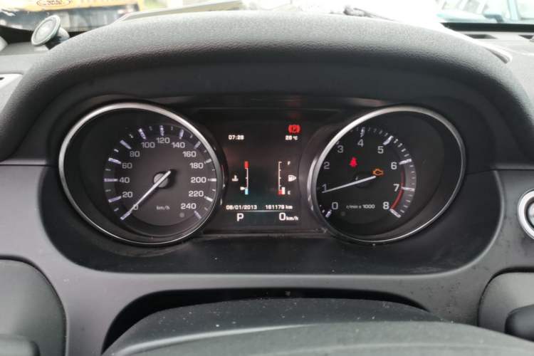 Used Land Rover Discovery Sport 2016 2.0T HSE Instrument Cluster