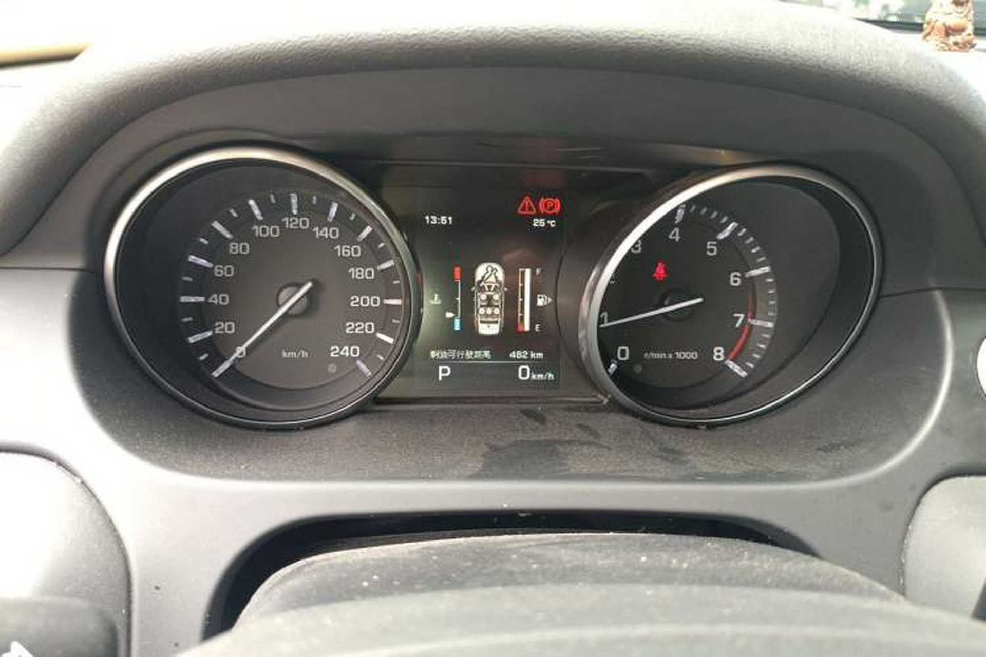 Used Land Rover Discovery Sport 2016 2.0T SE Instrument Cluster